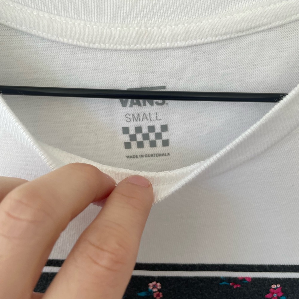 Van’s Logo Floral Short Sleeve Tee White Women’s Small - Picture 6 of 9